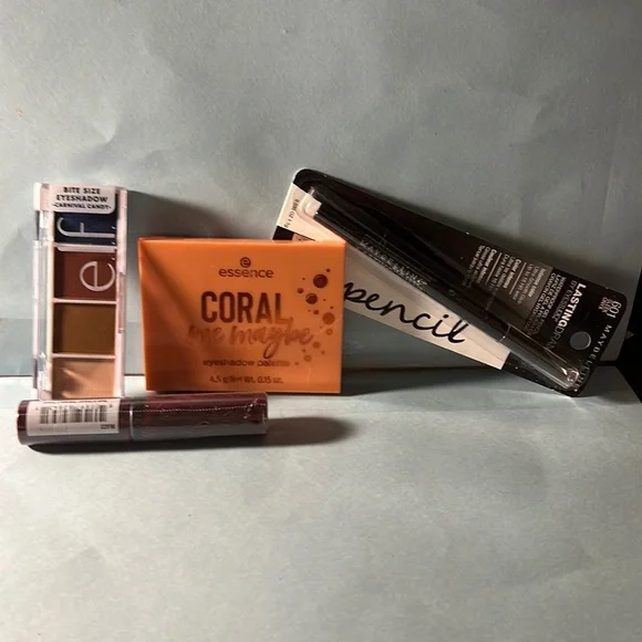 Makeup BUNDLE - Picture 1 of 6